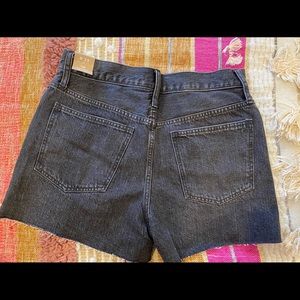 Madewell “The Perfect Jean Short” in black